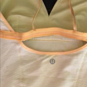 Women’s lululemon top size 6